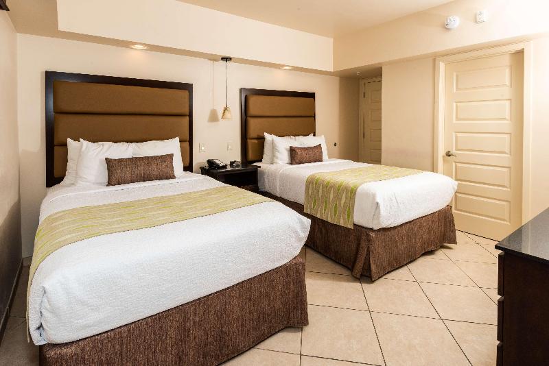 سوییت, Best Western Plus Beach Resort