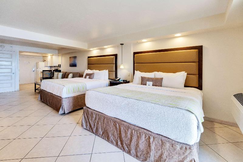 سوئیت با تخت بزرگ, Best Western Plus Beach Resort