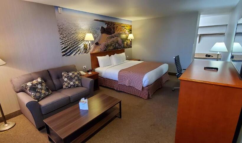 Suite Pat King, Baymont By Wyndham Seattle/kirkland Wa