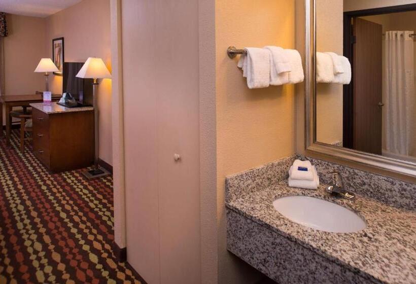 اتاق استاندارد, Best Western Ambassador Inn & Suites