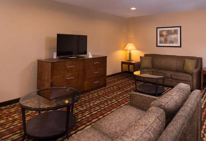 Suite Deluxe, Best Western Ambassador Inn And Suites