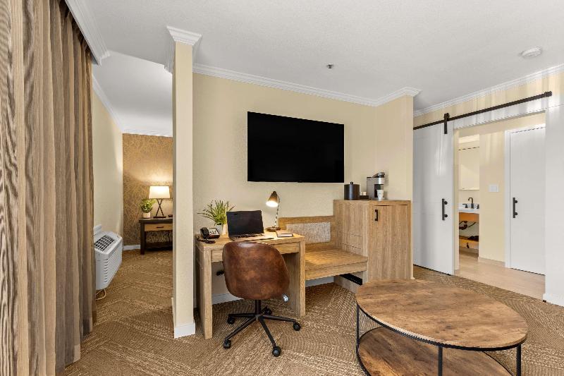 اتاق استاندارد با تخت بزرگ, Best Western Plus Inn At The Vines
