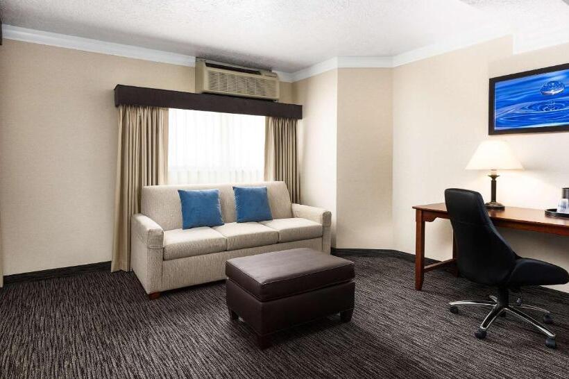 اتاق استاندارد, Best Western Plus Landmark Inn