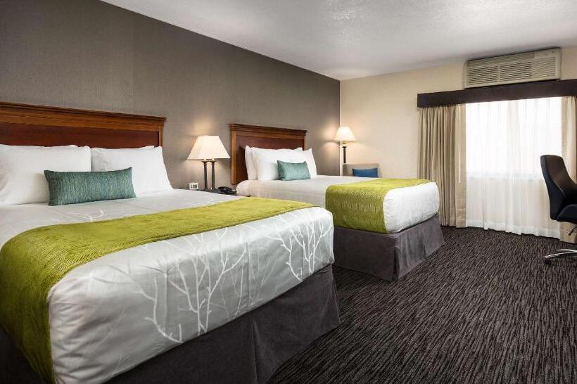 اتاق استاندارد برای معلولان, Best Western Plus Landmark Inn