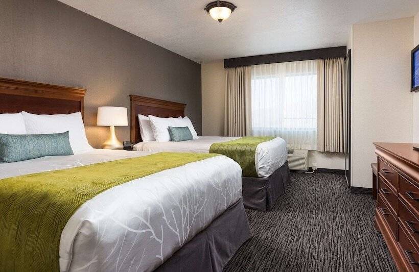 سوییت خانوادگی, Best Western Plus Landmark Inn