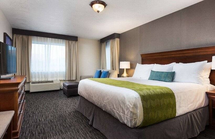 سوییت خانوادگی, Best Western Plus Landmark Inn