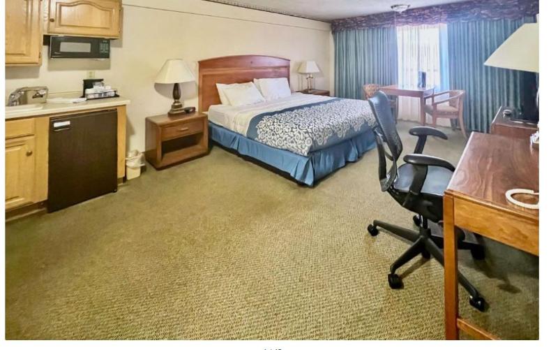 اتاق استاندارد با تخت بزرگ, Clarion Pointe Rhinelander Downtown
