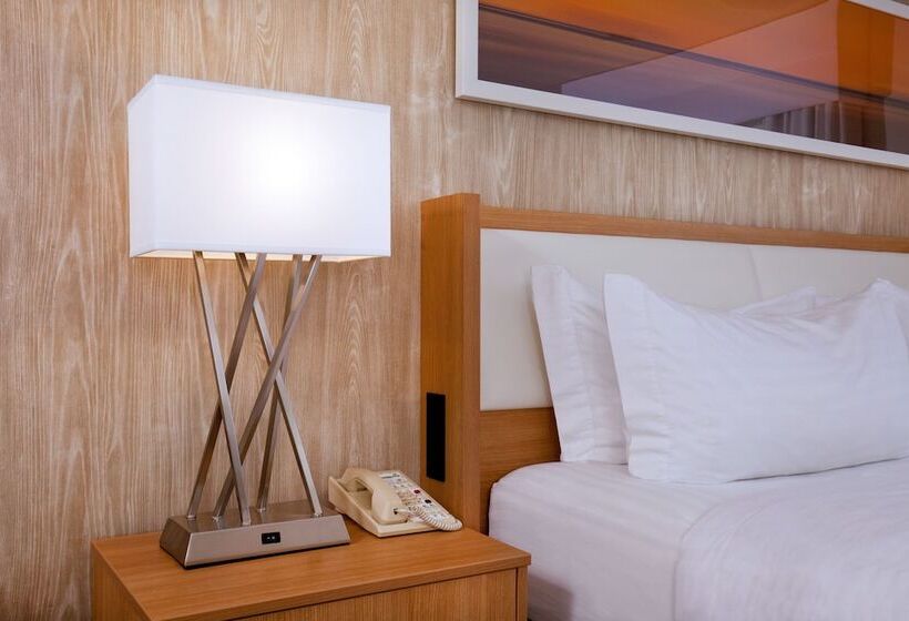 اتاق استاندارد, Holiday Inn Little Rock   Presidential Downtown, An Ihg