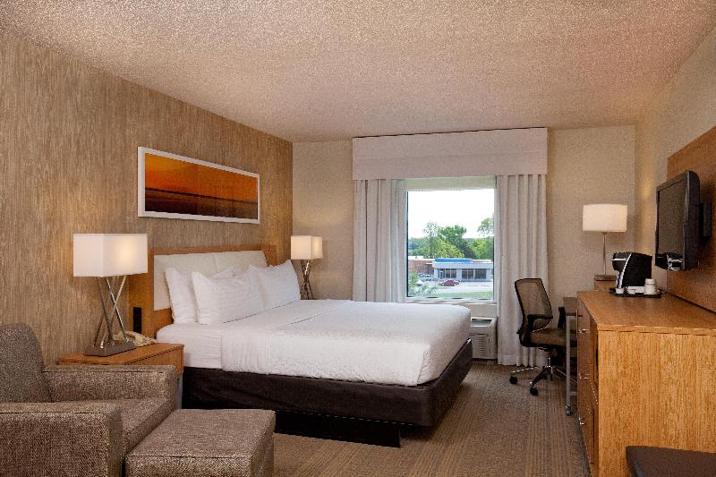 اتاق استاندارد با تخت بزرگ, Holiday Inn Little Rock   Presidential Downtown, An Ihg