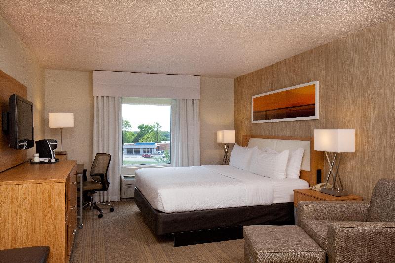 اتاق استاندارد با تخت بزرگ, Holiday Inn Little Rock   Presidential Downtown, An Ihg