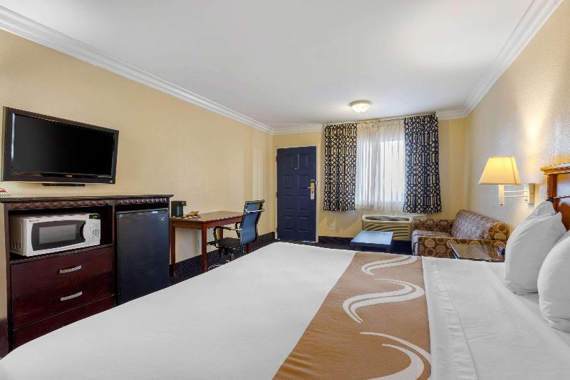 اتاق استاندارد با تخت بزرگ, Quality Inn Lomita Los Angeles South Bay