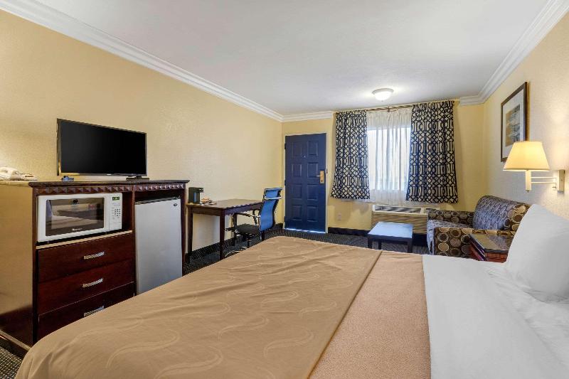 اتاق استاندارد با تخت بزرگ, Quality Inn Lomita Los Angeles South Bay