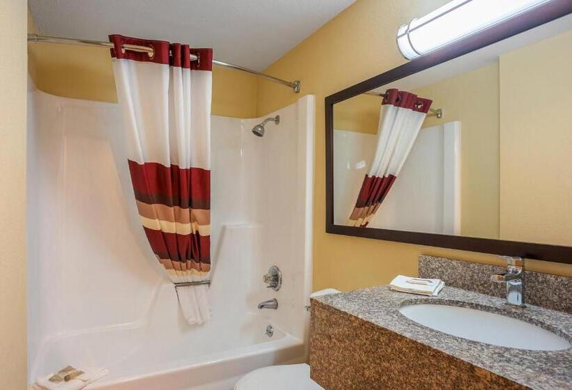 غرفة سوبيريور سرير كينج, Red Roof Inn Des Moines