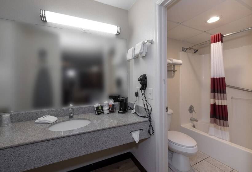 اتاق لوکس, Red Roof Inn Dothan