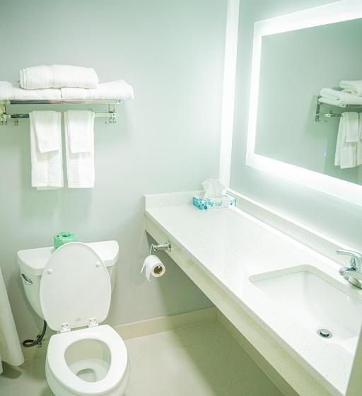 اتاق استاندارد, Royal Inn & Suites