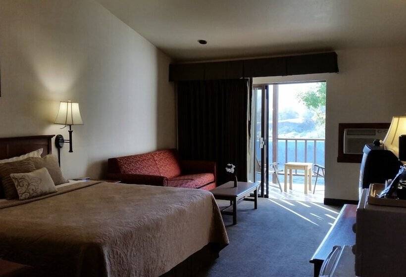 اتاق لوکس, Western Holiday Lodge
