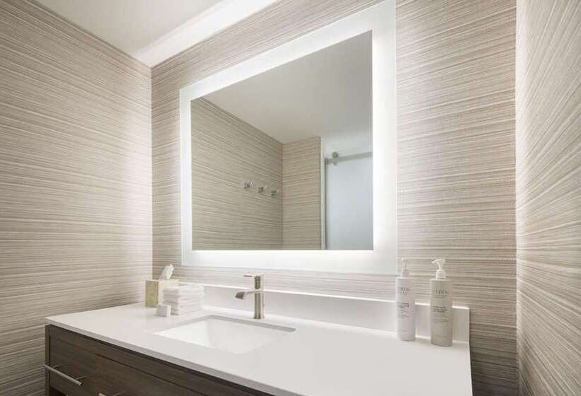اتاق استاندارد, Hampton Inn Key West Fl