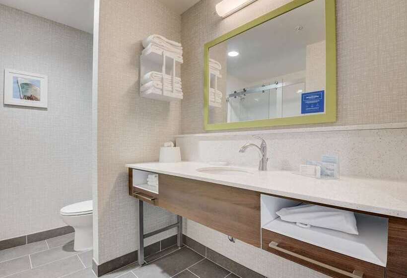 اتاق استاندارد با تخت بزرگ, Hampton Inn Key West Fl