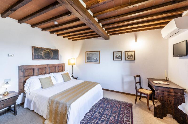 اتاق استاندارد با تخت دو نفره بزرگ برای معلولان, Best Western Inn Santa Clara