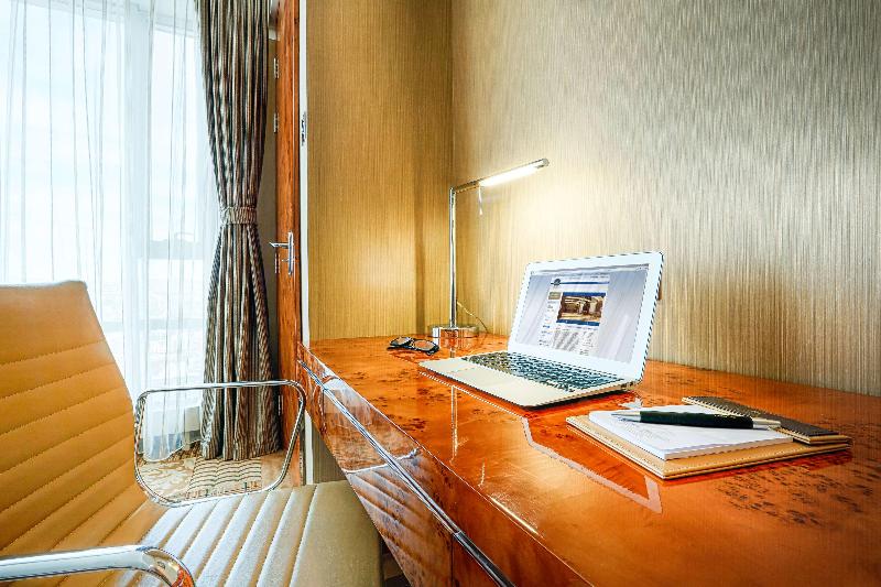 اتاق لوکس با تخت بزرگ, Best Western Plus Dakota Ridge