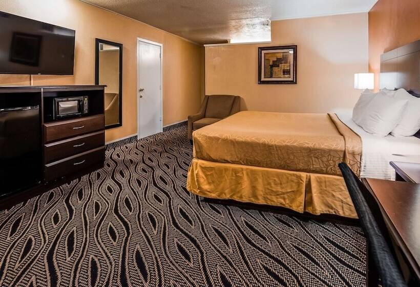 اتاق استاندارد با تخت دوبل برای معلولان, Best Western Red Carpet Inn