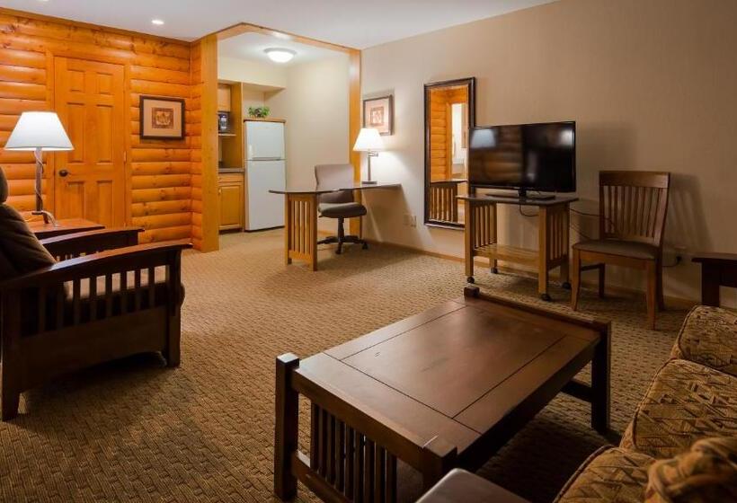 سوئیت با تخت بزرگ, Crossroads Hotel And Event Center