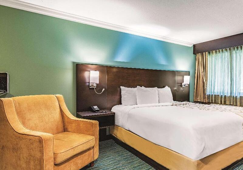 اتاق پرمیوم, Caesars Atlantic City Resort & Casino