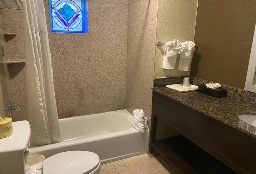 اتاق استاندارد, Comfort Inn