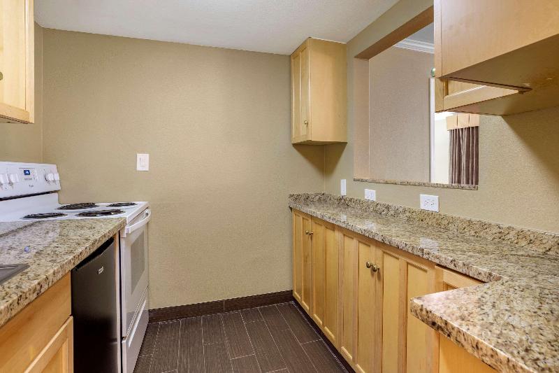 سوئیت با تخت بزرگ, Comfort Inn Sunnyvale  Silicon Valley