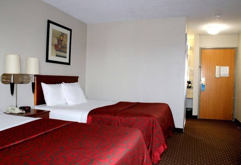 اتاق استاندارد با 2 تخت دوبل, Days Inn & Suites By Wyndham Bloomington/normal Il