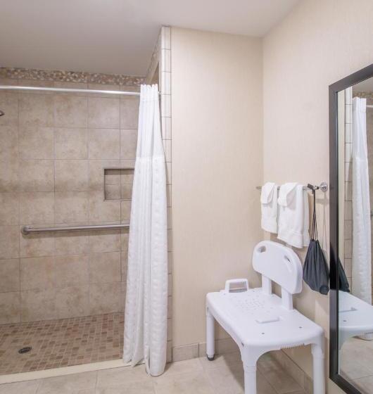 غرفة قياسية لذوى الاحتياجات الخاصة, Quality Inn Near Rocky Mountain National Park