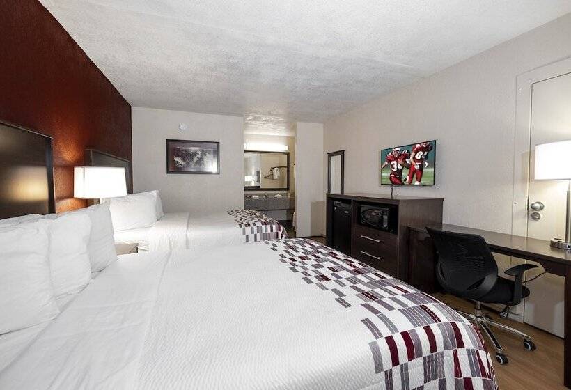 اتاق لوکس, Red Roof Inn West Point
