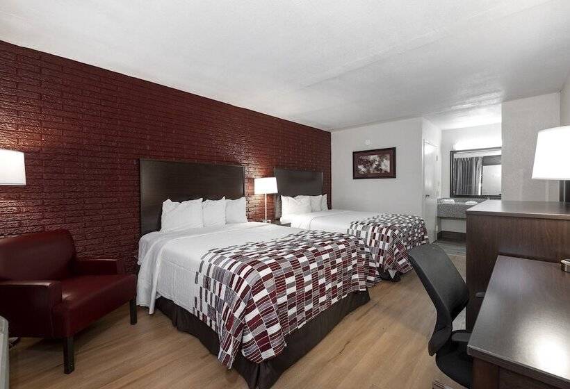 اتاق لوکس, Red Roof Inn West Point