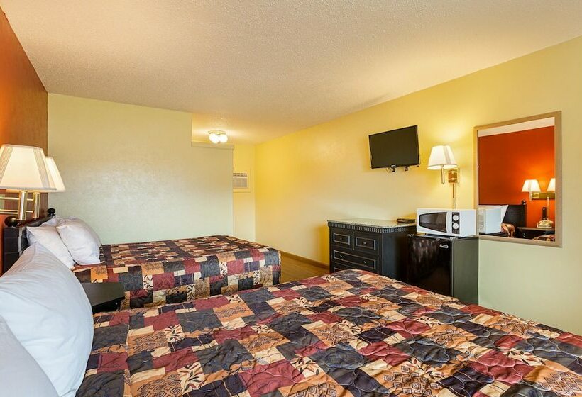 اتاق استاندارد با 2 تخت دوبل, Rodeway Inn