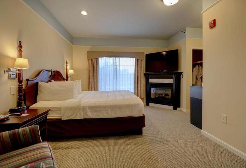سوئیت با تخت بزرگ, Senator Inn & Spa