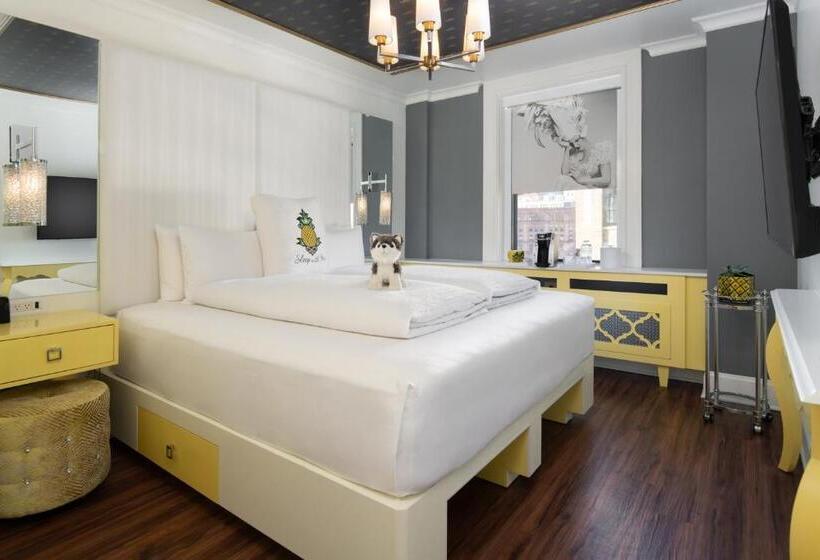 חדר דחוקס עם מיטת קינג, Staypineapple, A Delightful Hotel, South End