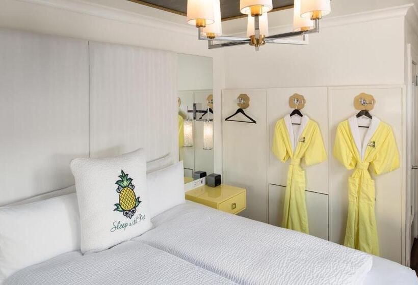 חדר סטנדרט עם מיטת קינג, Staypineapple, A Delightful Hotel, South End