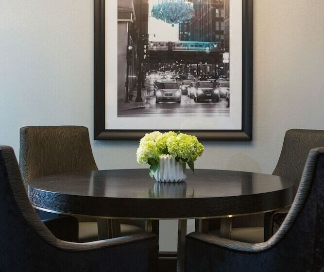 سوئیت برای معلولان, The Allegro Royal Sonesta Hotel Chicago Loop