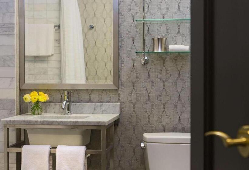 سوئیت برای معلولان, The Allegro Royal Sonesta Hotel Chicago Loop