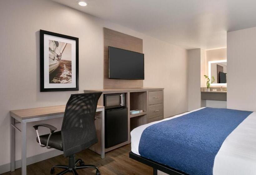اتاق استاندارد با تخت بزرگ, Torch Lite Inn At The Beach Boardwalk