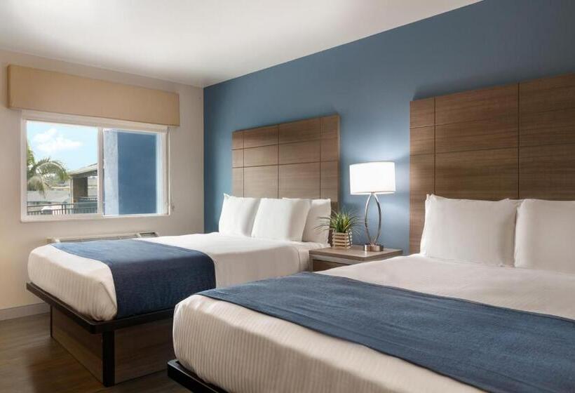 اتاق استاندارد, Torch Lite Inn At The Beach Boardwalk