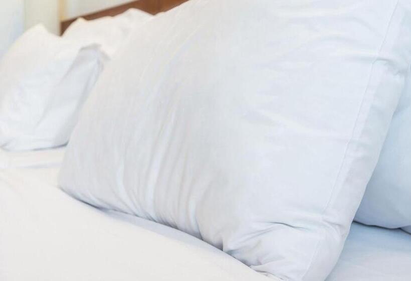 اتاق استاندارد با تخت بزرگ, Weatherford Heritage Inn