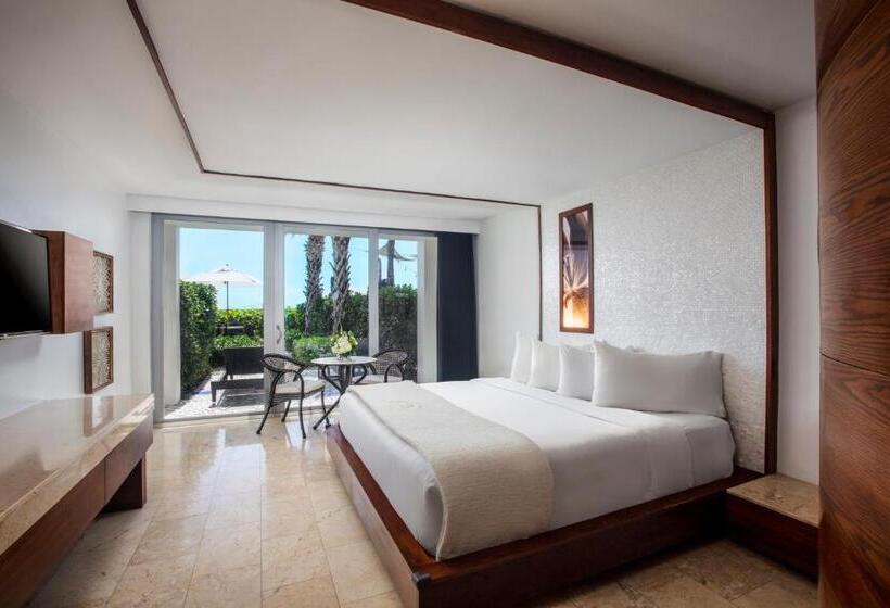 Standard Room King Bed Adapted for people with reduced mobility, Costa D'este Beach Resort & Spa