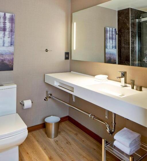 اتاق استاندارد با تخت بزرگ برای معلولان, Ac Hotel Atlanta Downtown