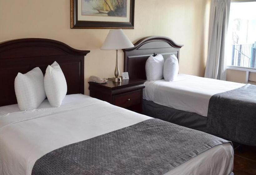 اتاق استاندارد با چشم‌انداز استخر, Altamonte Springs Hotel And Suites