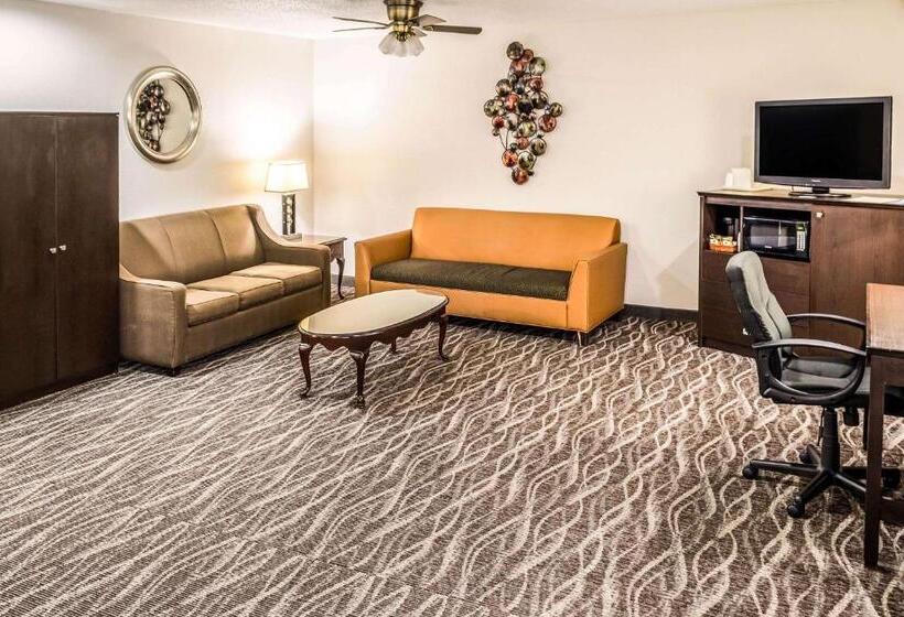 سوییت, Comfort Inn Downtown Charleston
