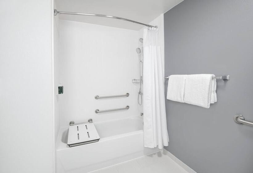 اتاق استاندارد با 2 تخت دوبل, Courtyard By Marriott Augusta
