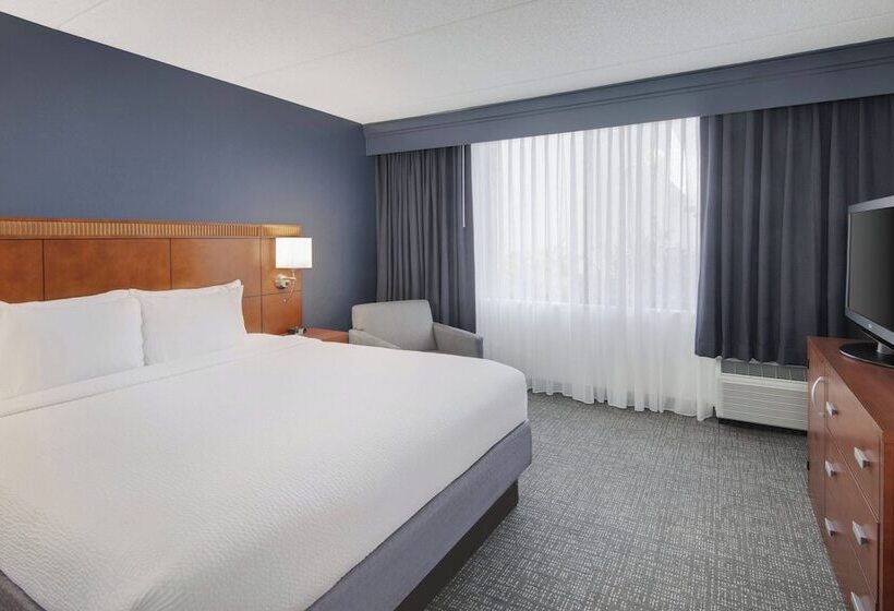سوییت, Courtyard By Marriott Augusta