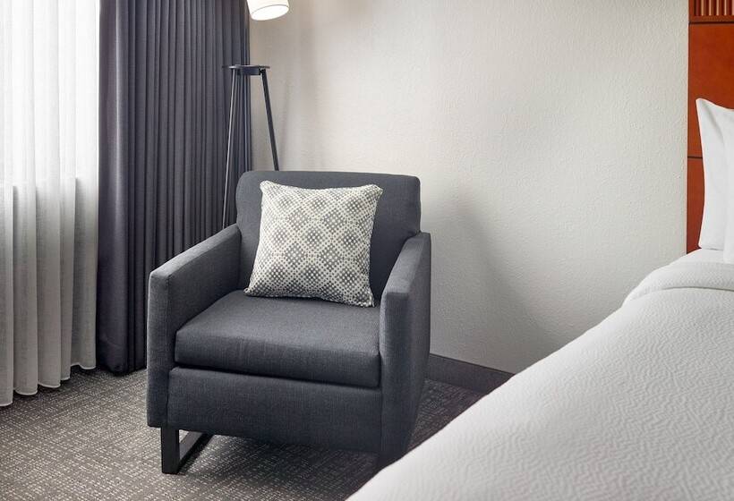 سوییت, Courtyard By Marriott Augusta