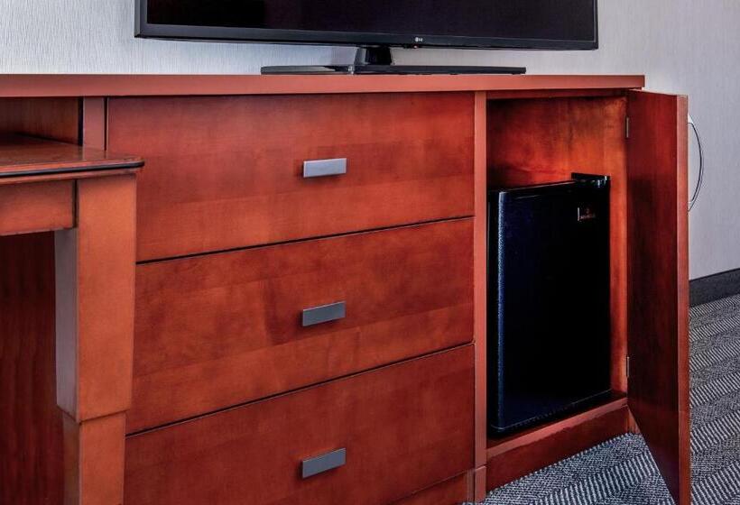 Standardzimmer Kingsize Bett, Courtyard By Marriott Boston Andover